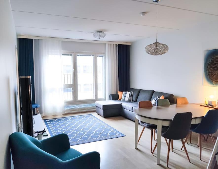 Alvar, Tilava Uusi Kaksio Ydinkeskustassa 53 M2 Apartment Jyväskylä